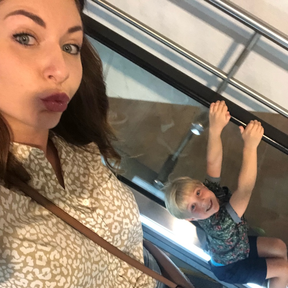 Meet your Posher, Ashley